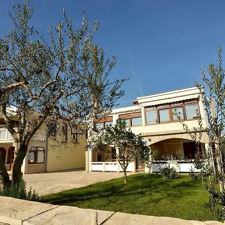 Rosulje Apartmán Vir